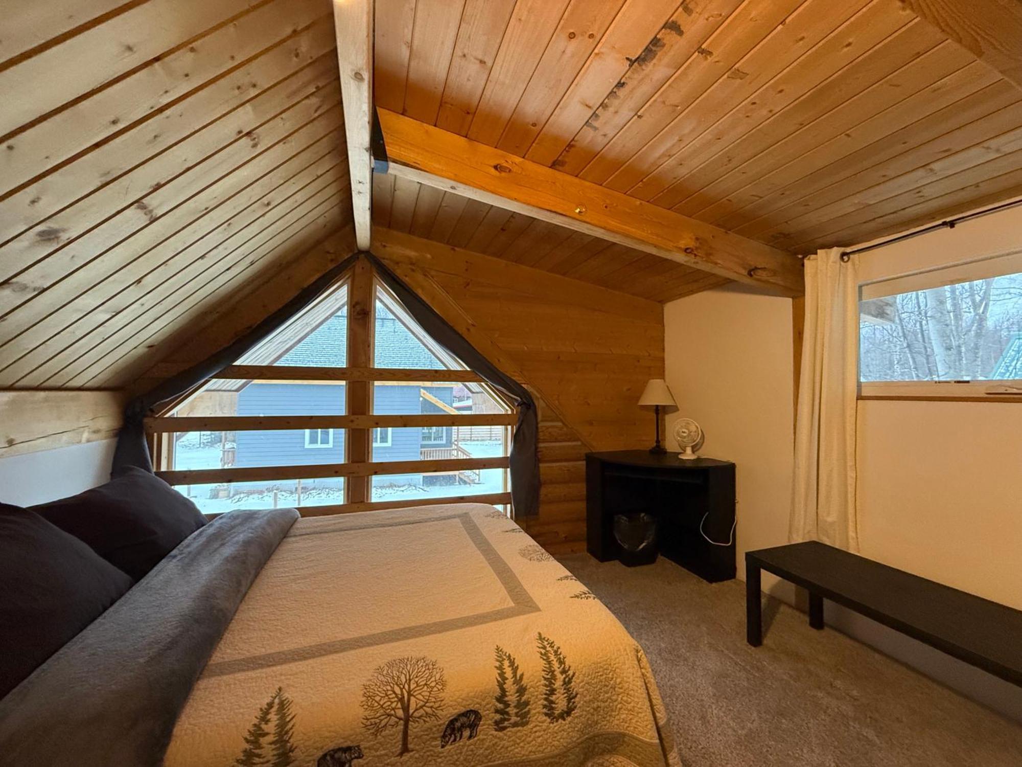 Talkeetna Log Cabin With Hot Tub Unit 1 ภายนอก รูปภาพ